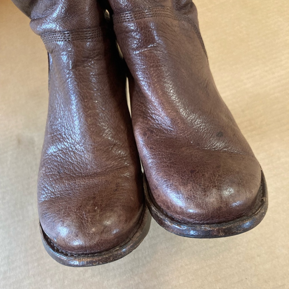 Frye Carmen Short Back Lace Boots size 7.5 - Picture 3 of 13